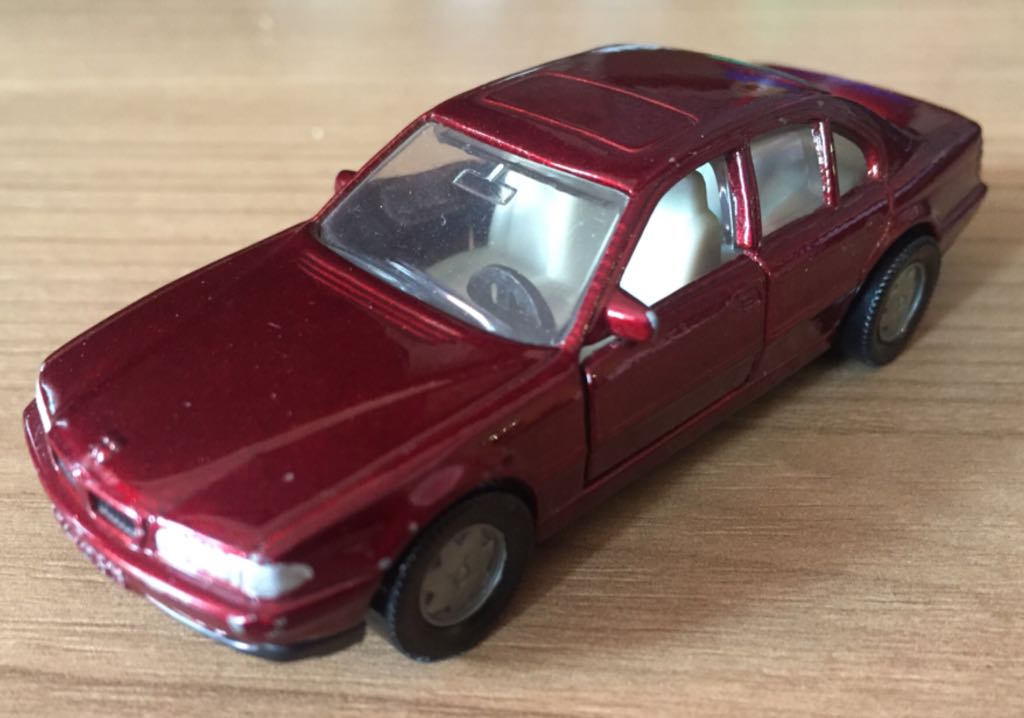 Bmw 730 IL - Siku toy car collectible - Main Image 1