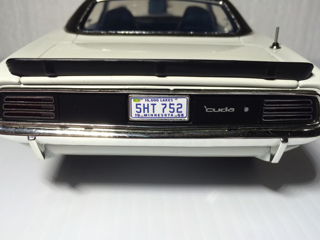 Cuda  toy car collectible - Main Image 2