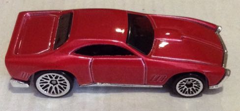 GT 03 General Motors Guinda - Hot Wheels toy car collectible - Main Image 2