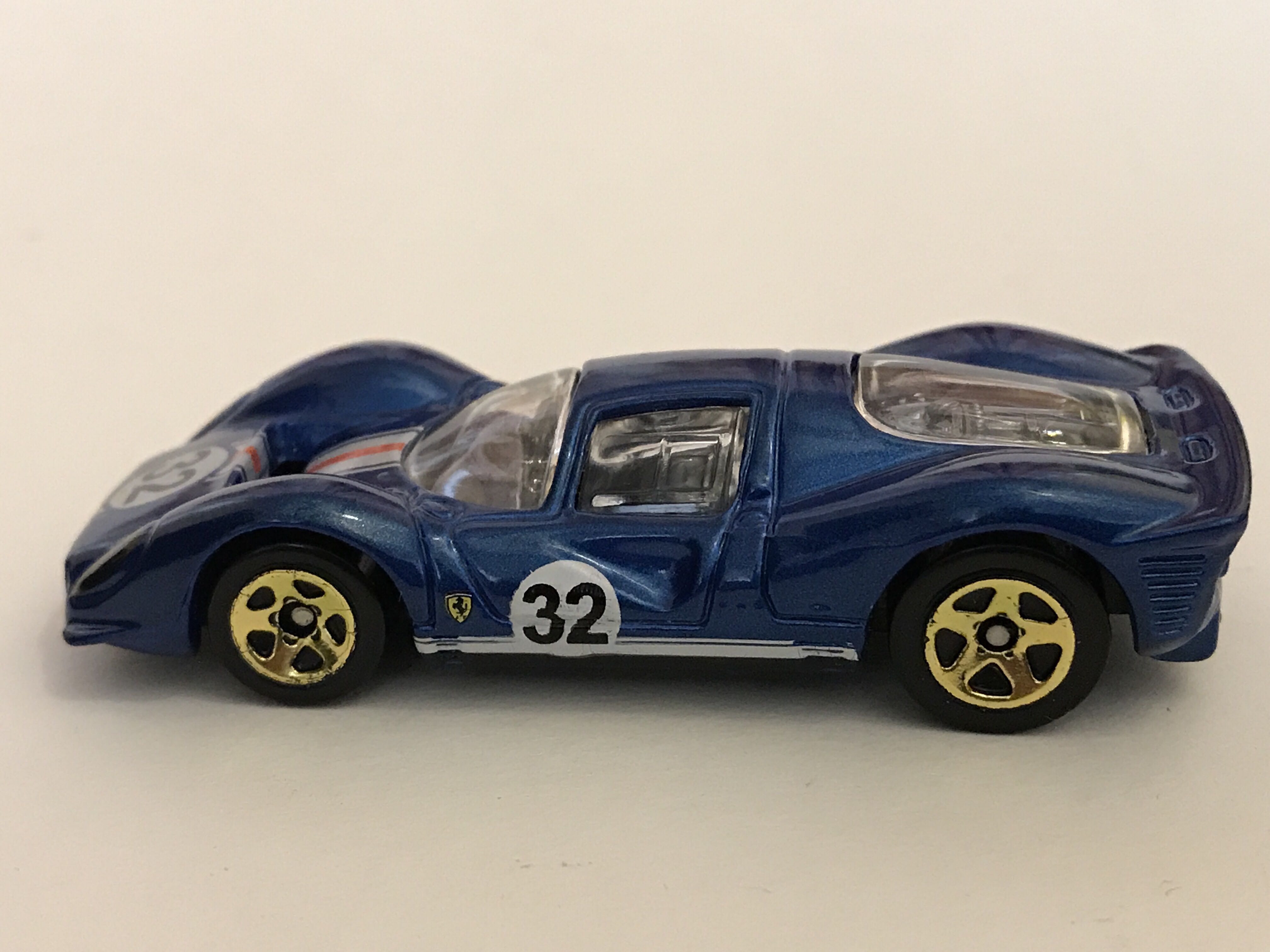 Ferrari 330 P4 - Blue - ’10 HW Garage toy car collectible - Main Image 3