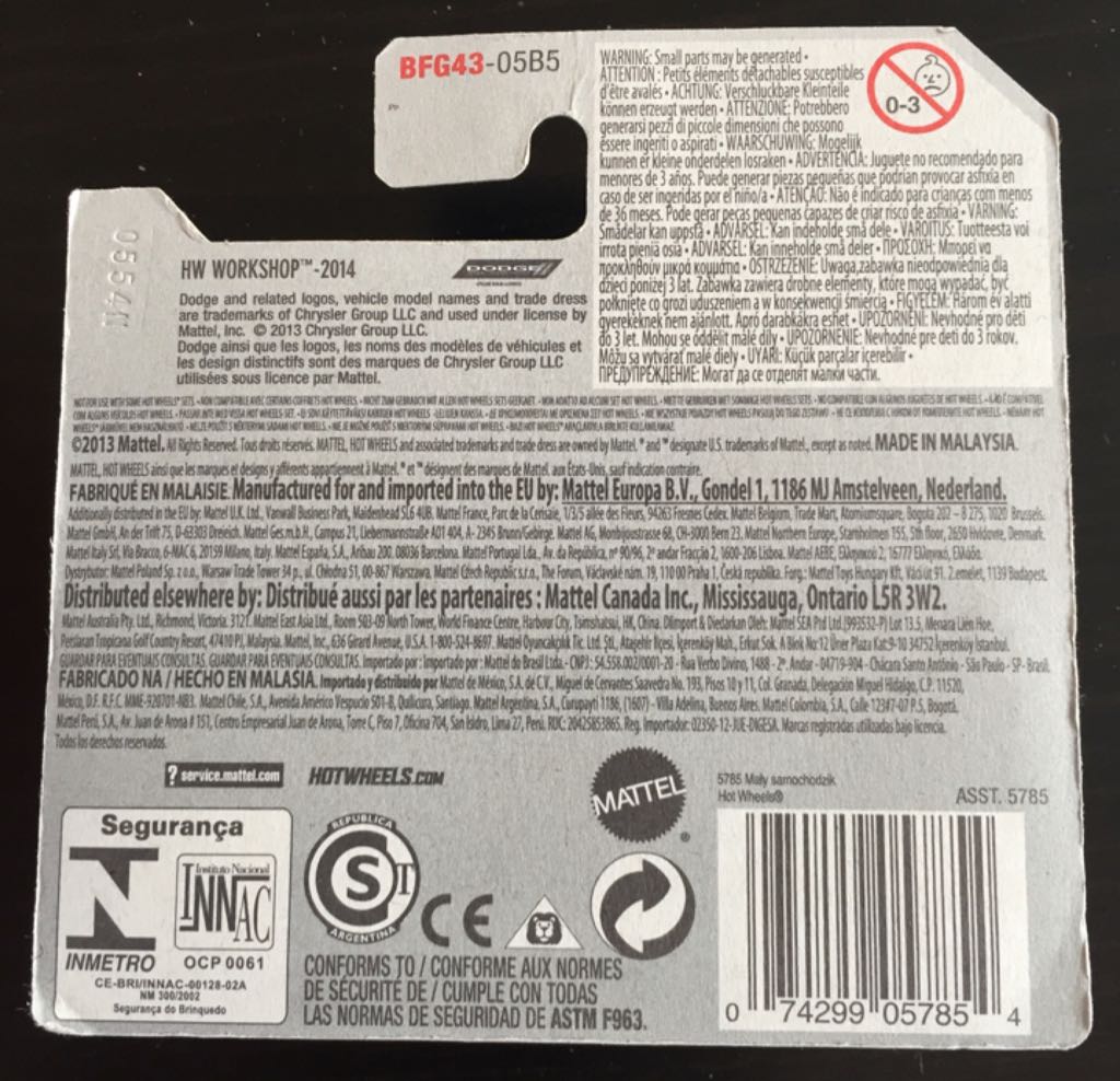 ’69 Dodge Coronet Superbee - HW WORKSHOP toy car collectible - Main Image 2