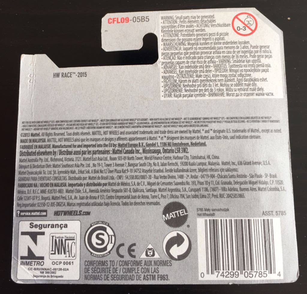 16 Angels - HW Race toy car collectible - Main Image 2