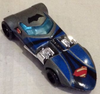 Twin Mill Batman Vs Superman - Hot Wheels toy car collectible - Main Image 2