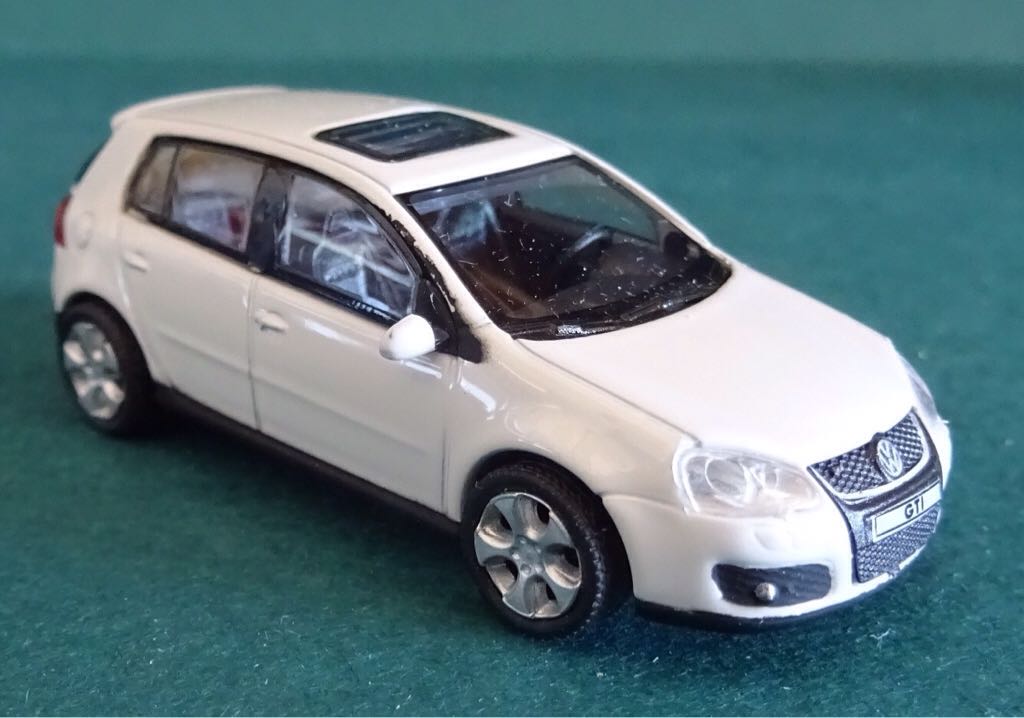 McLaren MP4-16 #3 M. Hakkinen