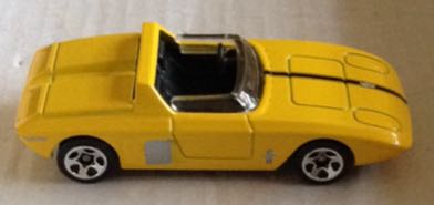 Ford Mustang Concept 1962 Amarillo - Hot Wheels toy car collectible - Main Image 2