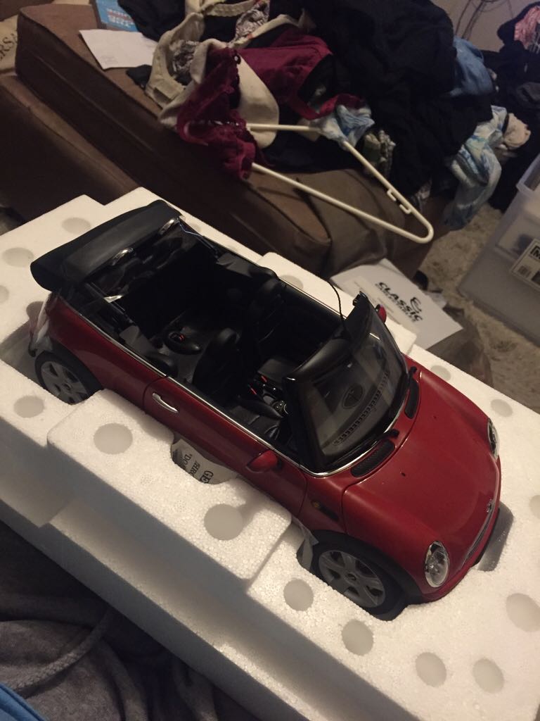 Carcacha Hot Road  Guinda Con Motor Expuesto 