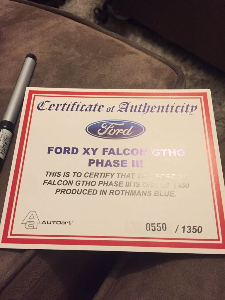 Autoart - Road Car toy car collectible - Main Image 2