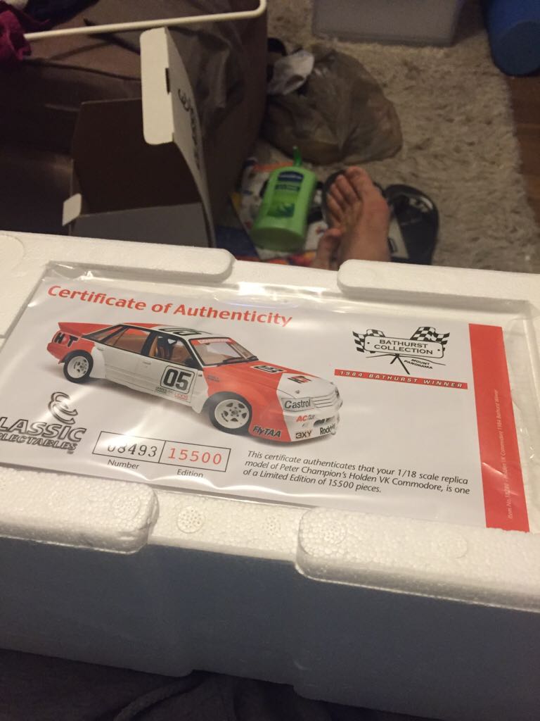 Classic Carlectables - Touring Car toy car collectible - Main Image 2