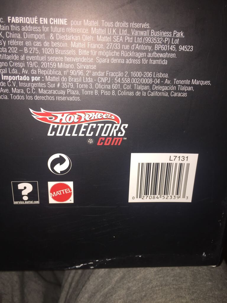 Hot Wheels Elite  - Movie Car toy car collectible - Main Image 2