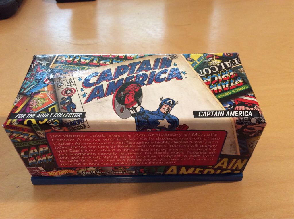 HWC Captain America 75th Anniversary Car - 2016 RLC Collector Cars toy car collectible - Main Image 2