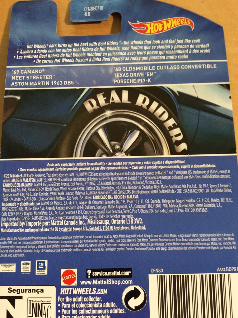 Heritage Series - Aston Martin 1963 DB5 - Heritage - Real Riders toy car collectible - Main Image 2