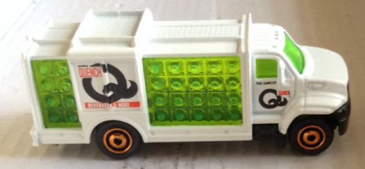 Aqua King Blanco - Machtbox toy car collectible - Main Image 2