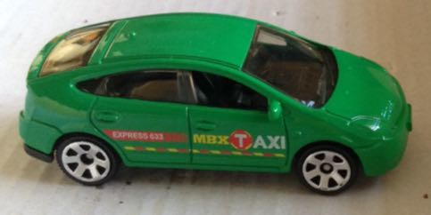 Toyota Prius Taxi Verde - Machtbox toy car collectible - Main Image 2