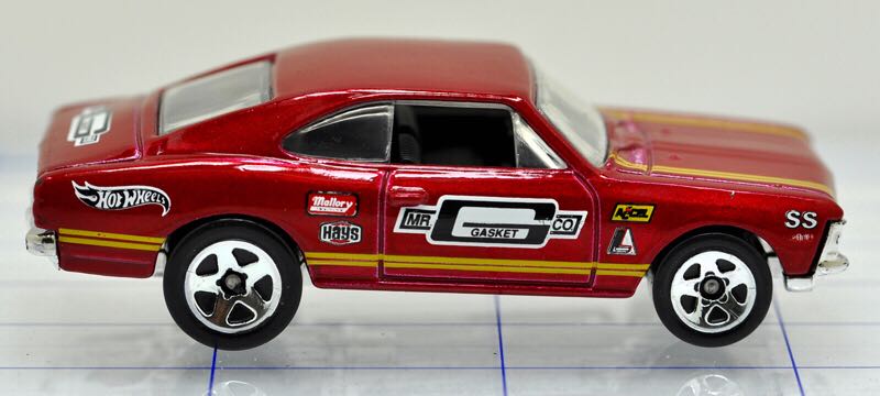 Chevrolet SS - HW Showroom toy car collectible - Main Image 2