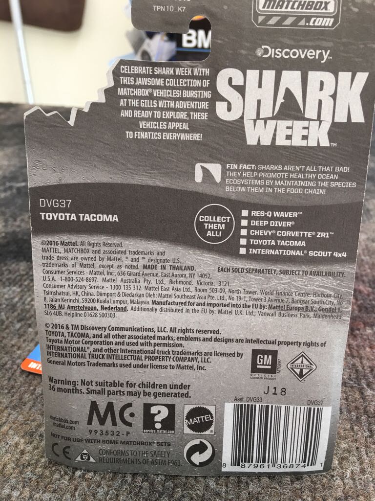 20 Toyota Tacoma HW-ML22 - 2022 HW Hot Trucks toy car collectible - Main Image 2