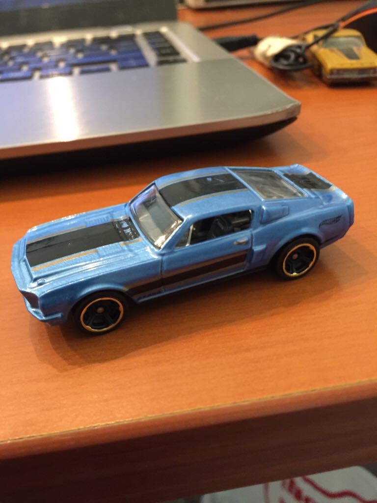 Ford Shlwby GT500 1968  toy car collectible - Main Image 2