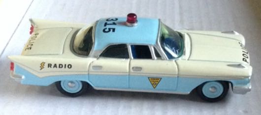 Patrulla De Soto Fireflite 1959 Auburn Blanca Y Azul - Johnny Lightning toy car collectible - Main Image 2
