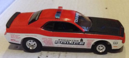 Patrulla Dodge Challenger Edmonton Naranja - Greenlight toy car collectible - Main Image 2