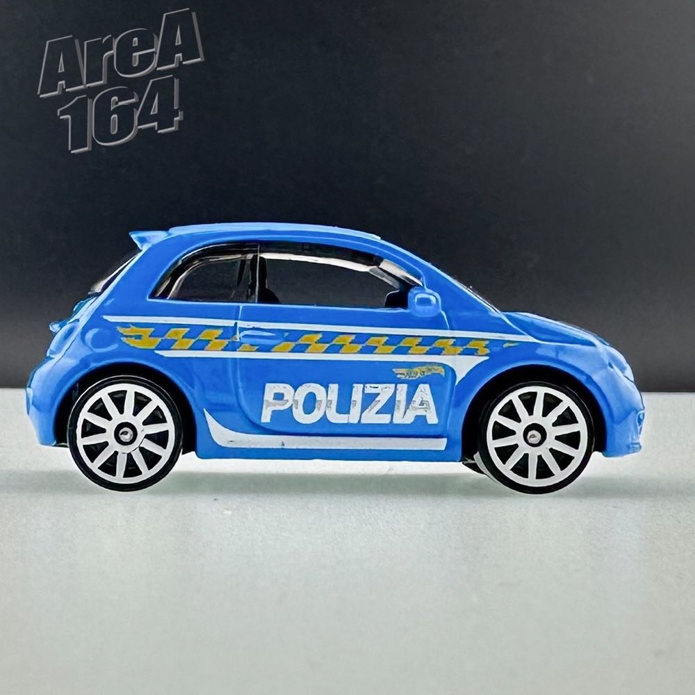Fiat 500 - Hot Wheels toy car collectible - Main Image 4