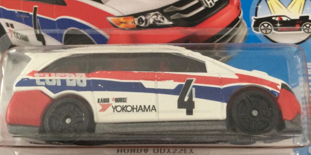 Honda Odyssey - 2016 HW Showroom toy car collectible - Main Image 2