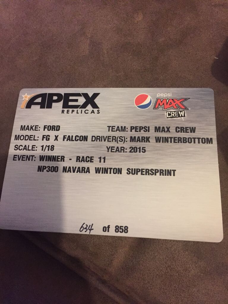 Apex Replicas - V8 Supercars toy car collectible - Main Image 2
