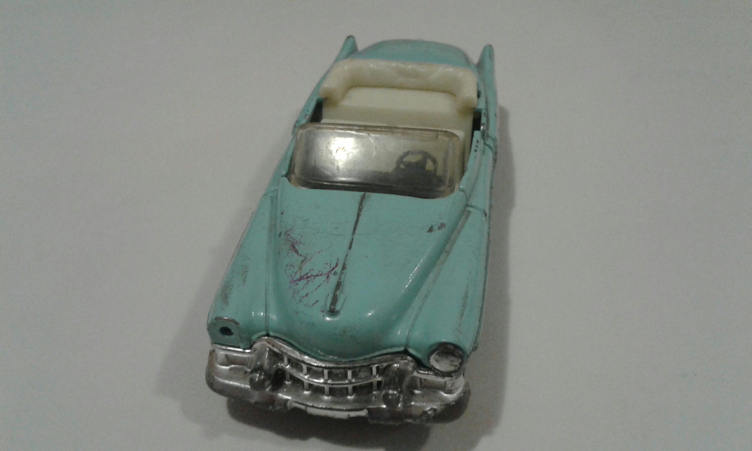 Cadillac 1945 - 8802 toy car collectible - Main Image 2