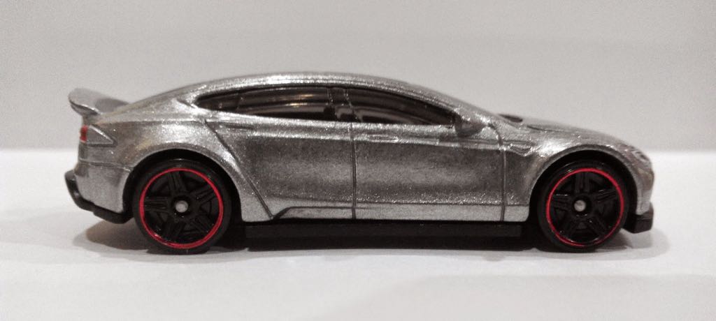 Tesla Model S - HW Green Speed toy car collectible - Main Image 2