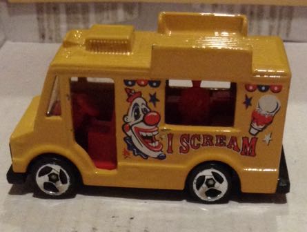 Ice Cream Van Amarillo Mostaza - Hot Wheels toy car collectible - Main Image 2