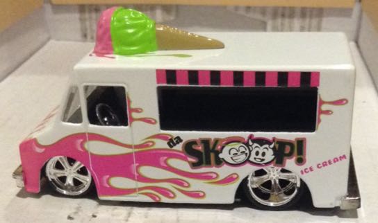 Ice Cream Truck Helado Derritiendo - Jada Toys Inc toy car collectible - Main Image 2