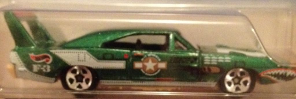 1970 Dodge Charger Daytona - Flying Aces toy car collectible - Main Image 2