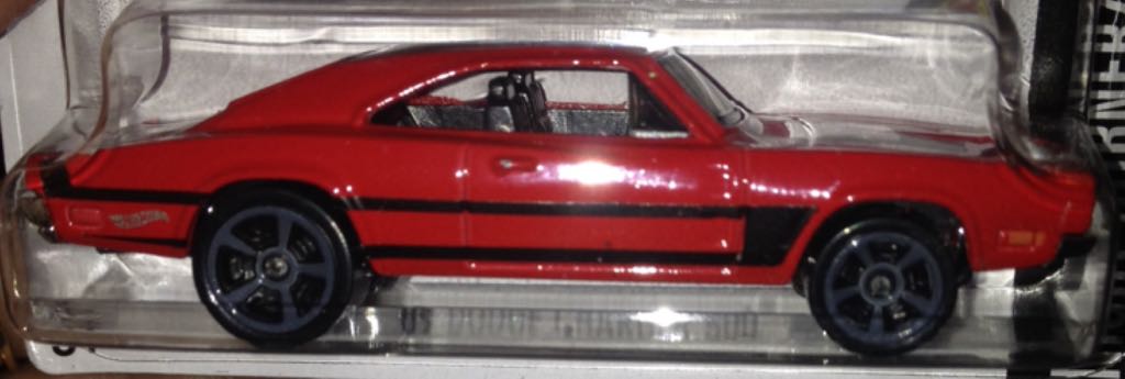 Charger 500 - Night Burnerz toy car collectible - Main Image 2