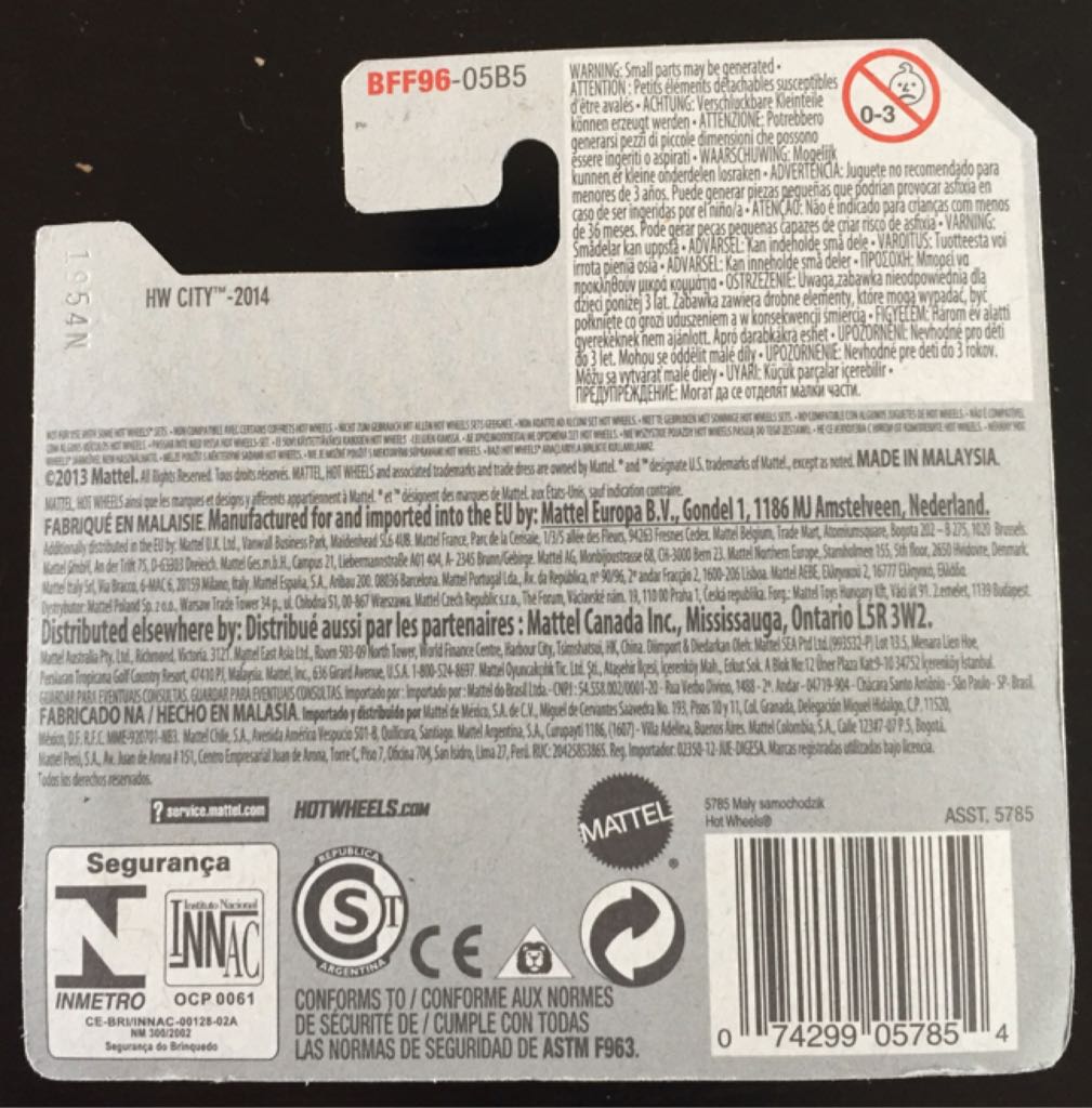 Rapid Response - HW City toy car collectible - Main Image 2