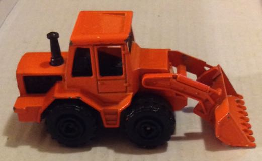 Tracto Naranja - Majorette toy car collectible - Main Image 2