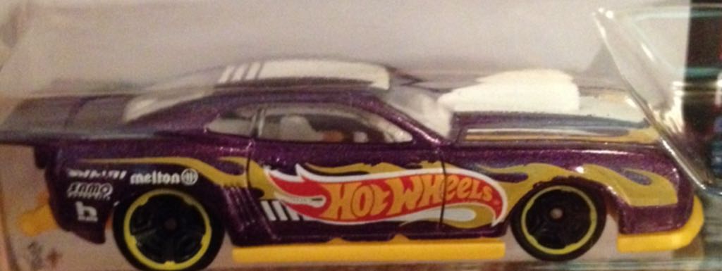 HW MILD TO WILD - HW Mild To Wild toy car collectible - Main Image 2