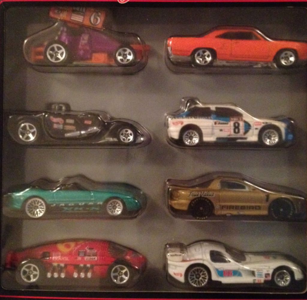 HW racing Series 1 - Racing Series 1 toy car collectible - Main Image 2