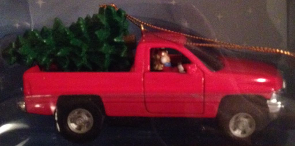 Maisto Christmas Collection  toy car collectible - Main Image 2