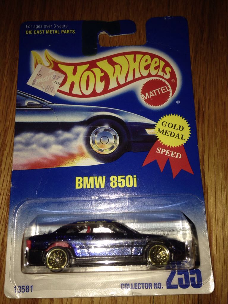 Johnny Lightning 1981 Jeep Wagoneer