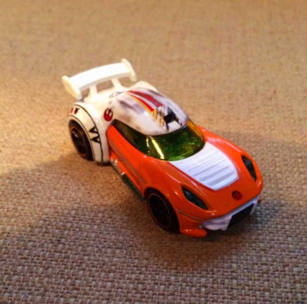 Luke Skywalker  toy car collectible - Main Image 2