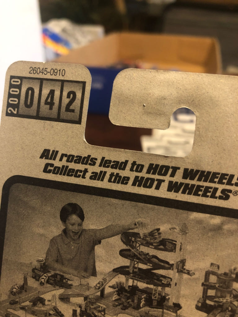 Sol-Aire CX4 - 2000 Tony Hawk Skate Series toy car collectible - Main Image 2