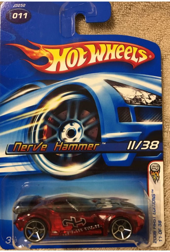 Isuzu Bonnet Bus Camion Policia  