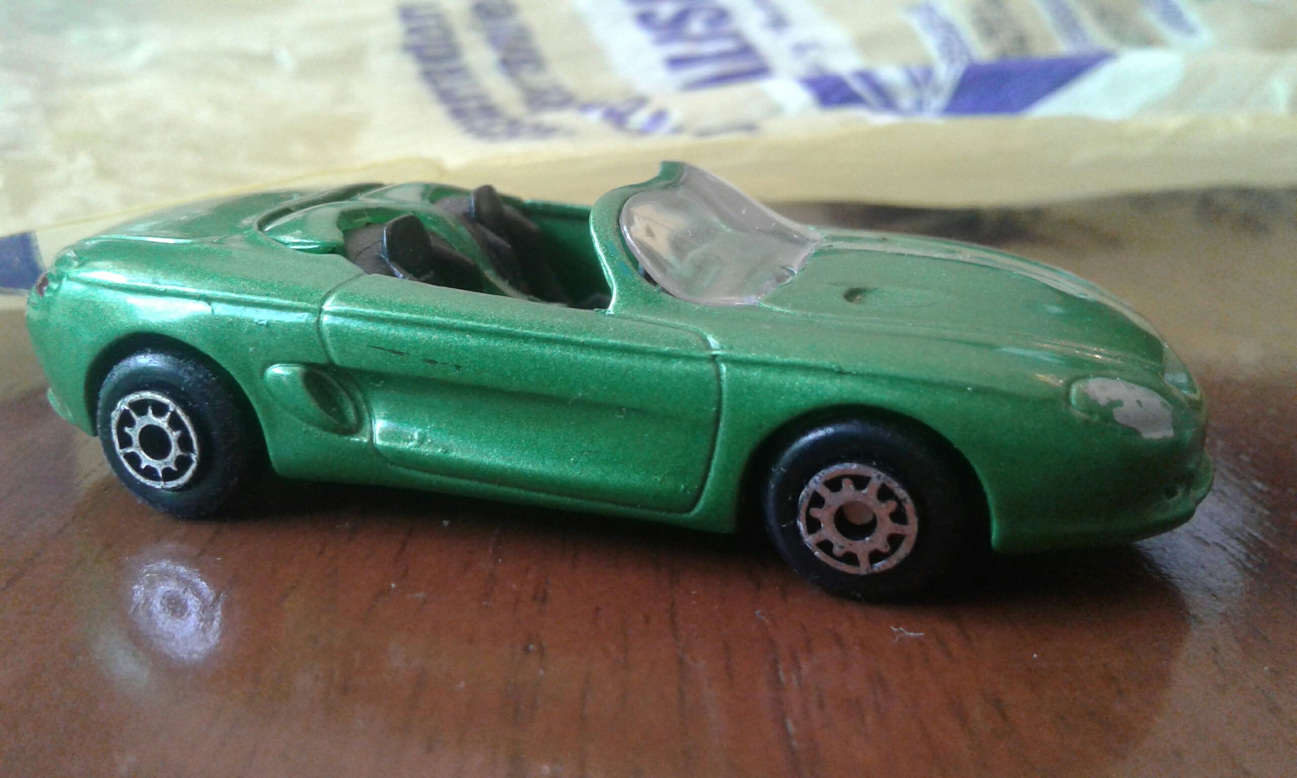 Maisto Mustang Mach III  toy car collectible - Main Image 2