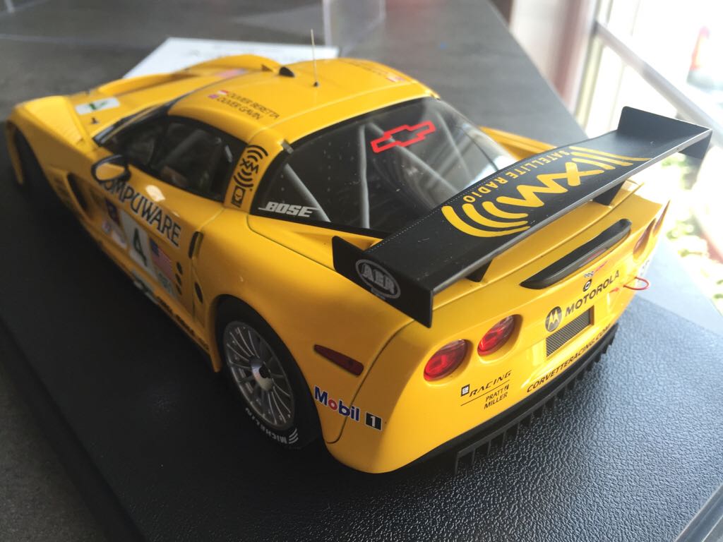 Corvette C6R Laguna Seca Winner - Motorsport toy car collectible - Main Image 2