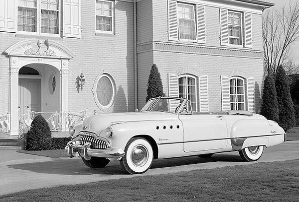 Buick Roadmaster - 5200 cc toy car collectible - Main Image 3