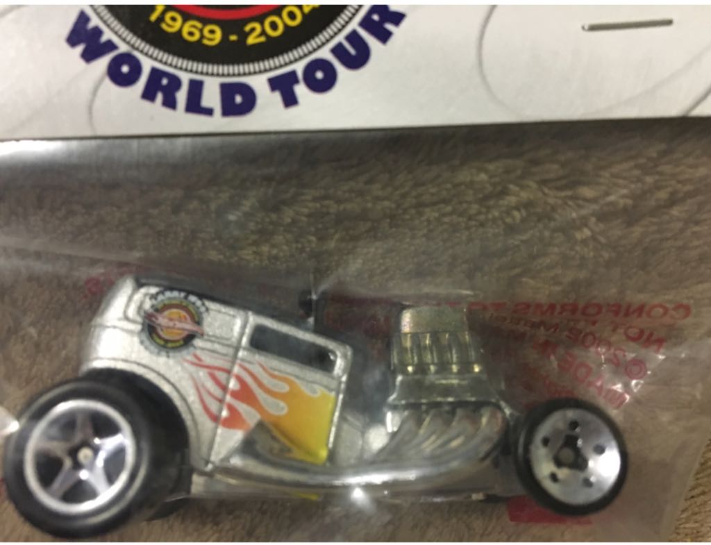 Shift Kicker - Convention Series toy car collectible - Main Image 2