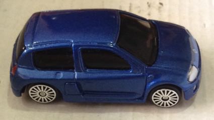 Renault Clio Sport V6 - Maisto toy car collectible - Main Image 2