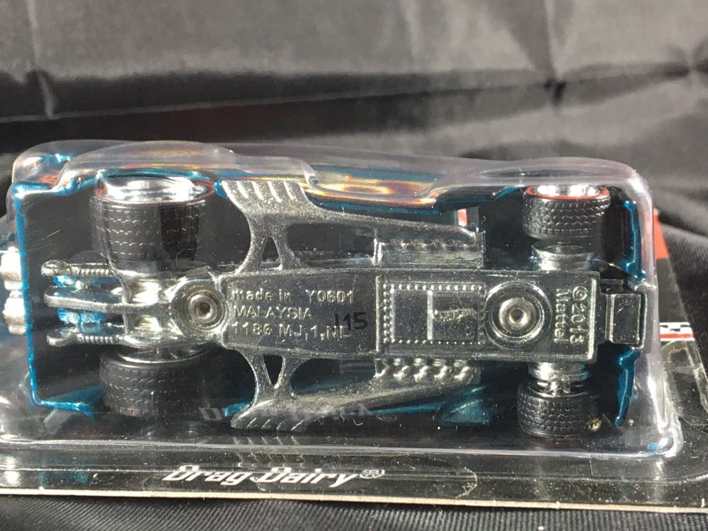 Drag Dairy - 2016 - Collector Edition toy car collectible - Main Image 3