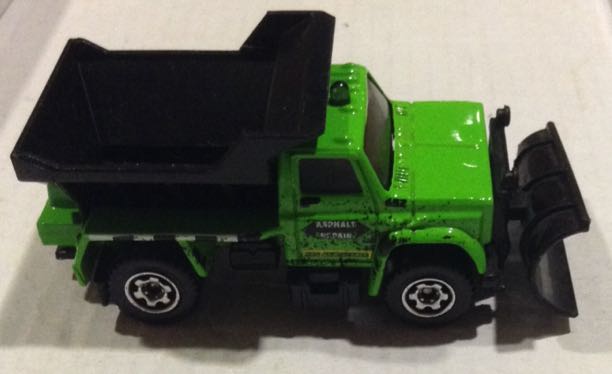 Highway Mantenance Truck Verde - Machtbox toy car collectible - Main Image 2