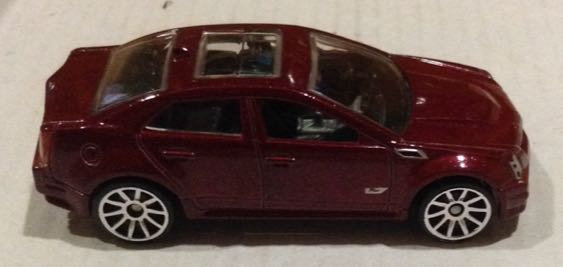 Cadillac CTS -V Guinda - Hot Wheels toy car collectible - Main Image 2