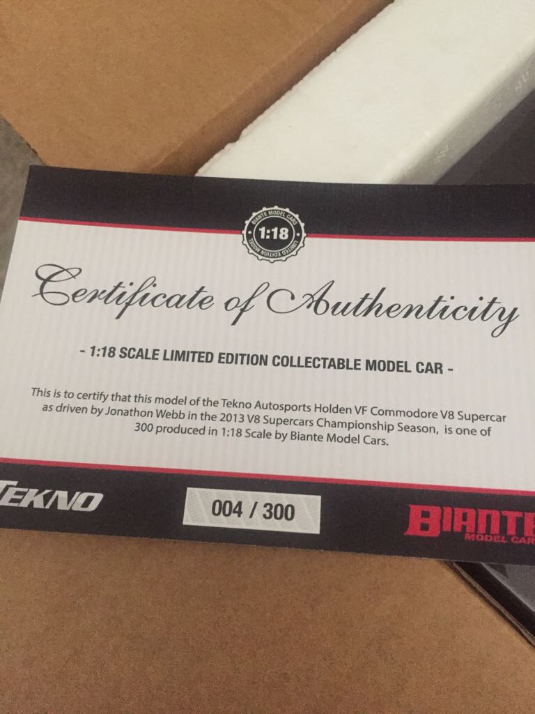 Biante - V8 Supercars toy car collectible - Main Image 2