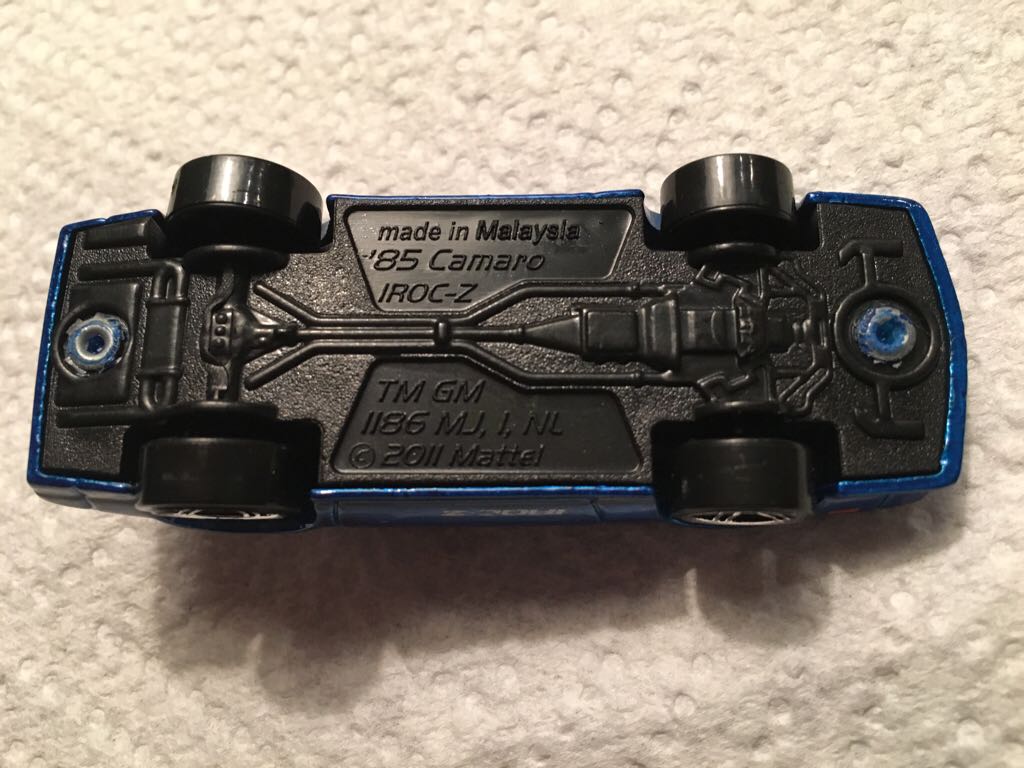 1985 Camaro Iroc-Z  toy car collectible - Main Image 2